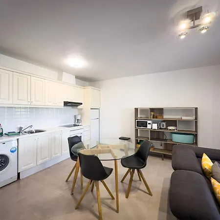 Beachfront Primera Linea 2-03 Апартаменты *