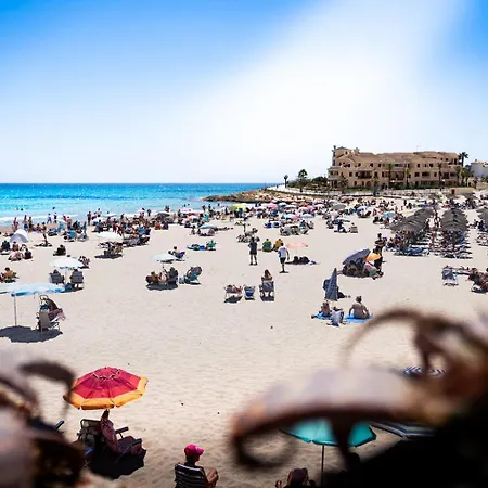 Апартаменты Beachfront Primera Linea 2-03